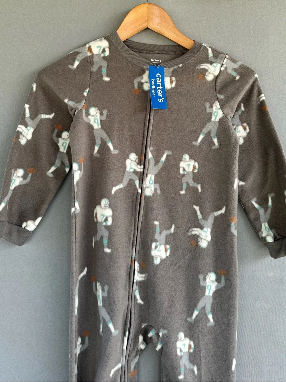 🎉5 for $45🎉 NWT Carters fleece footed pajama boys size 6